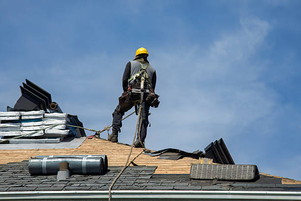 Professional Gutter Installation technician working in Hillsboro, MD